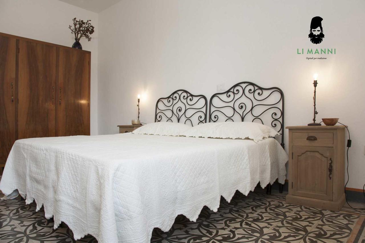 Locanda Li Manni Aggius Exterior photo